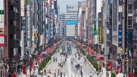 Ginza Six: A spotlight of Tokyo Famous Shopping Area